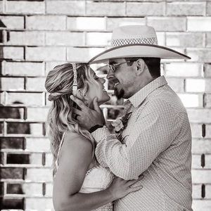 Meet your Posher, Lacy